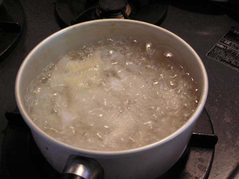 �A���G�x��