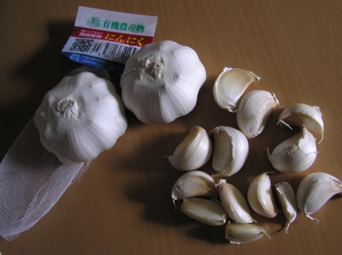 �����Y�̃j���j�N