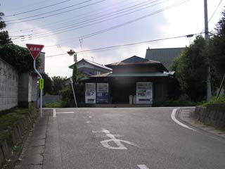 �����͍���