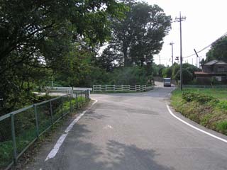 �����́A�E