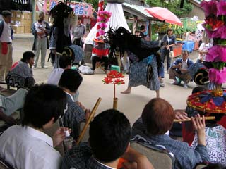 �����q�B��