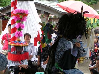 �����q�B��