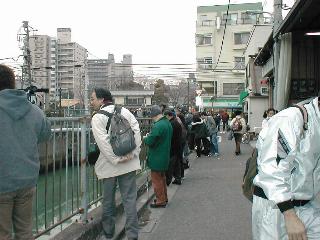 �����q����������