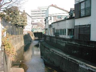 �����̏㗬