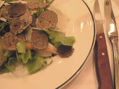 �g�����t�Ɛ��؂̃T���_